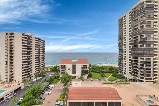 4100 N Ocean Drive 1001, sold in Martinique 2 Condo, Singer Island, FL
