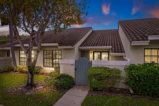 490 Hardwood Place, sold in Windwood Unit I, Boca Raton, FL