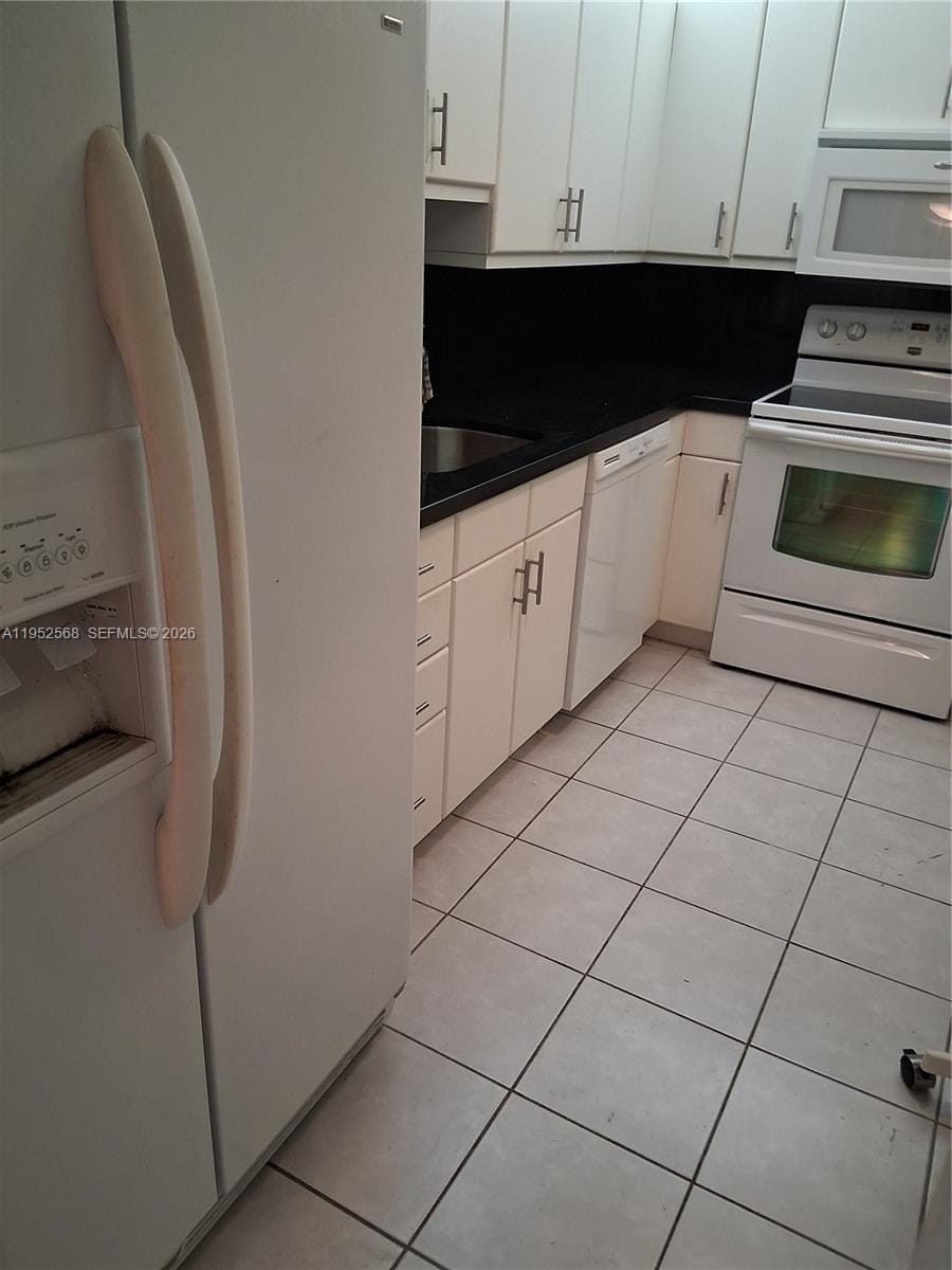 1300 St Charles Place 308, Pembroke Pines, FL 33026 photo 10