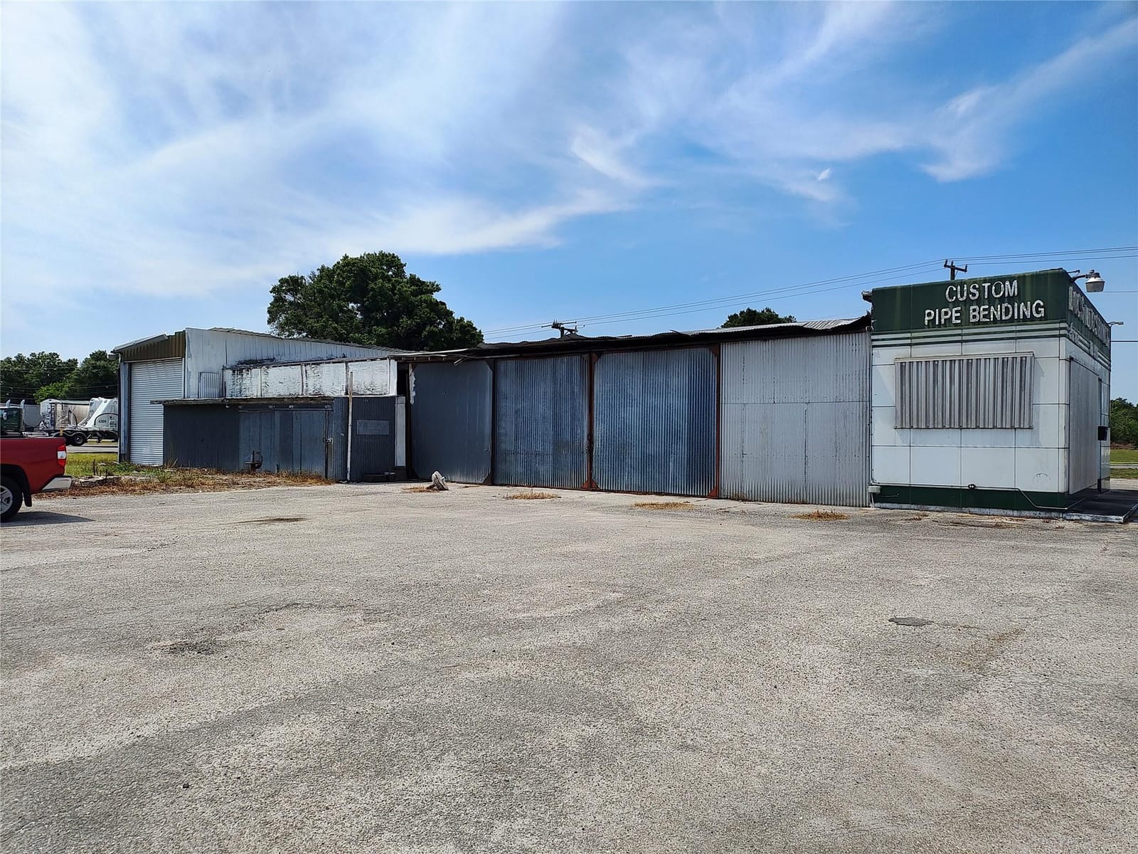 805 N Parrott Avenue — photo 2