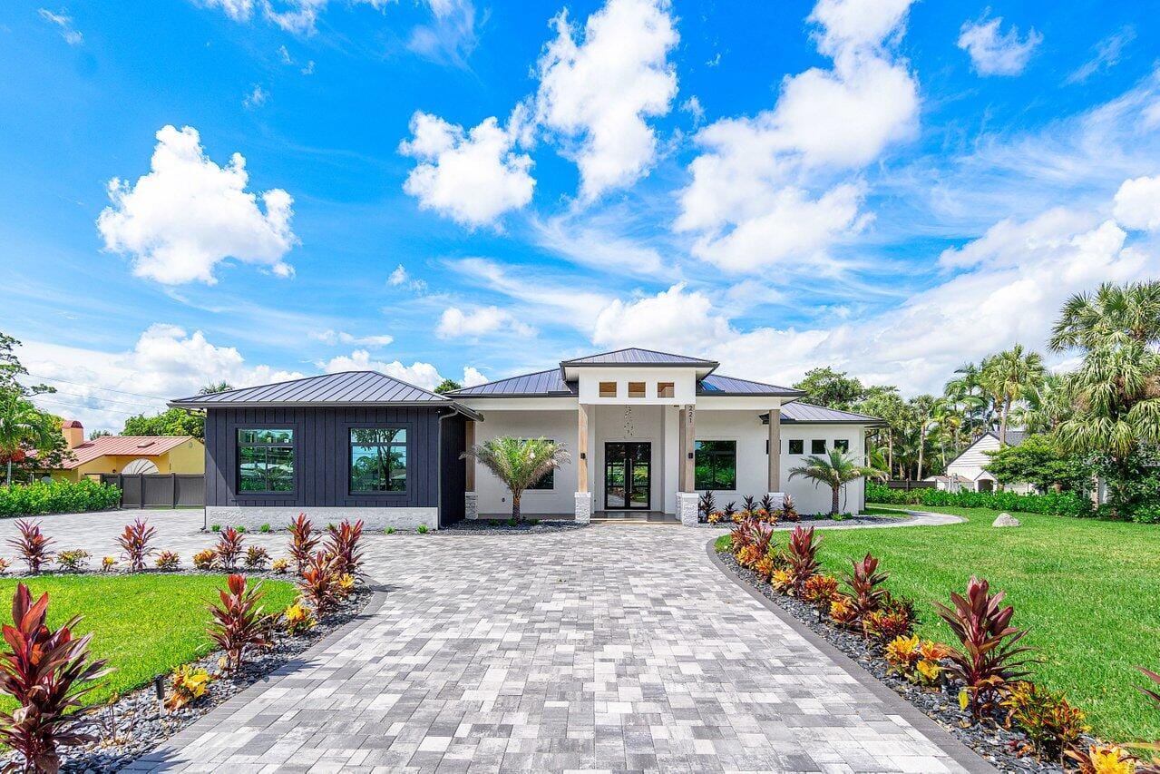 221 Milestone Way, West Palm Beach, FL 33415