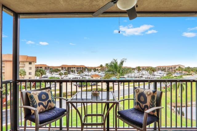 901 Seafarer Circle 403, Marina At The Bluffs, Jupiter, FL