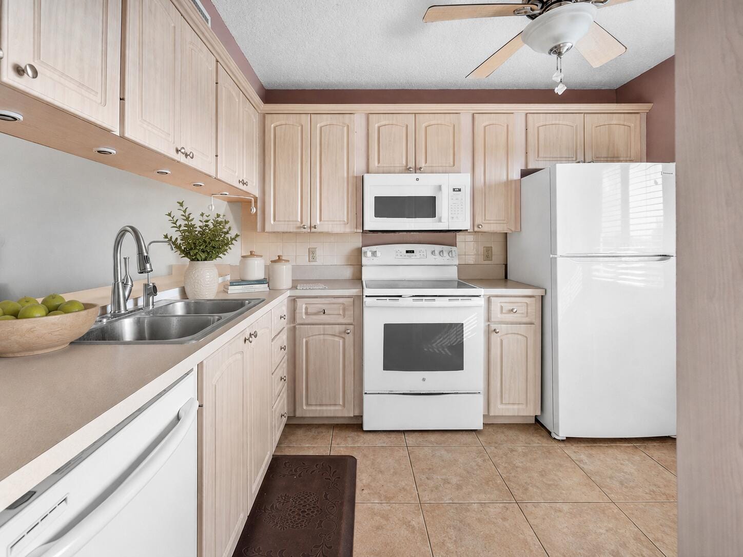 901 Seafarer Circle 403, Jupiter, FL 33477 photo 14