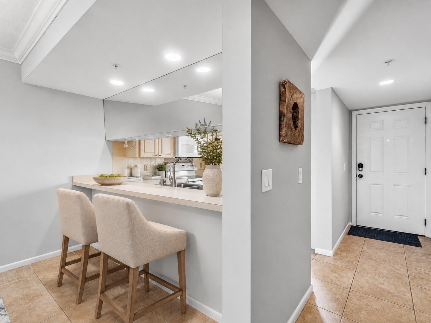 901 Seafarer Circle 403 — photo 5