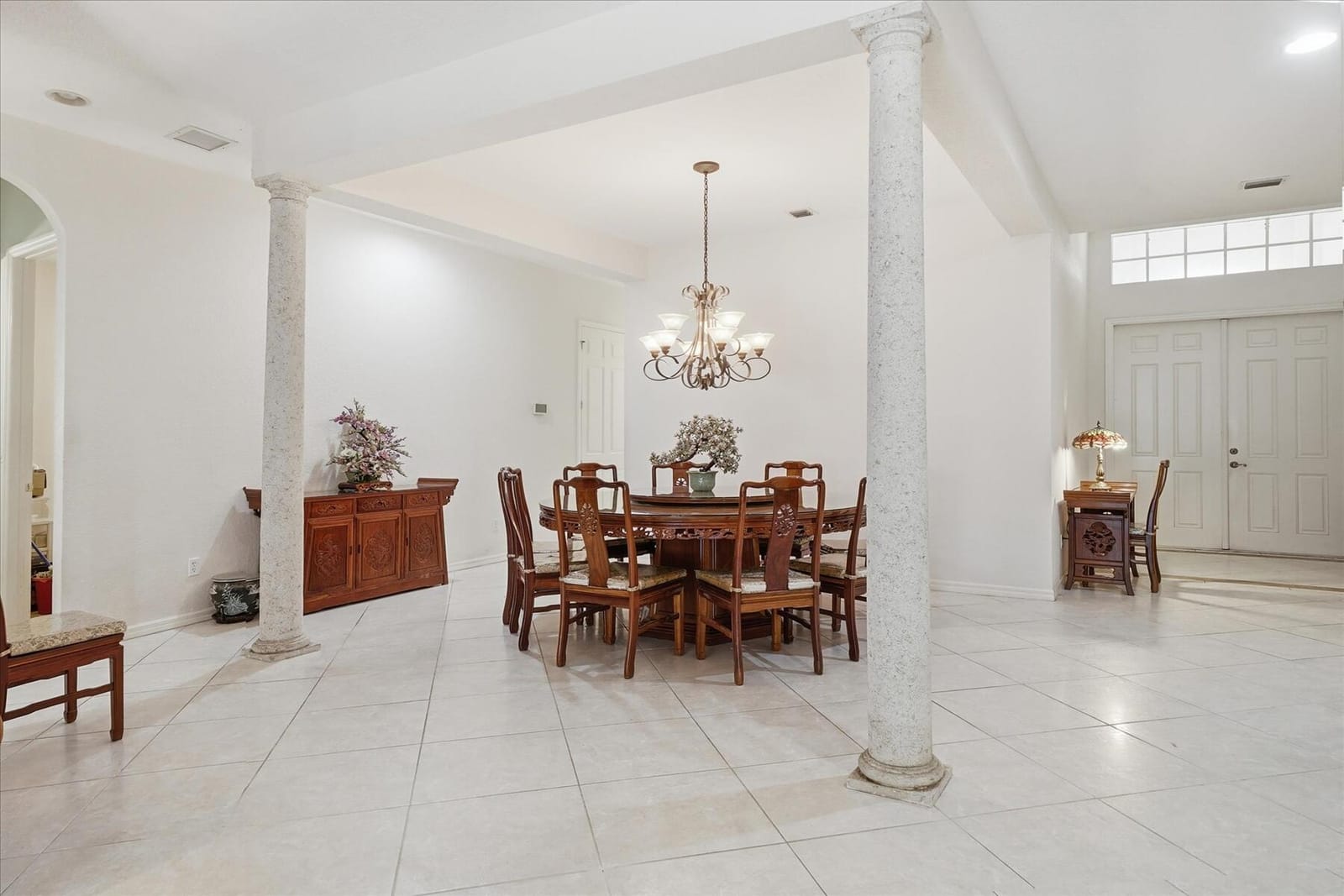 970 Amethyst Drive — photo 6