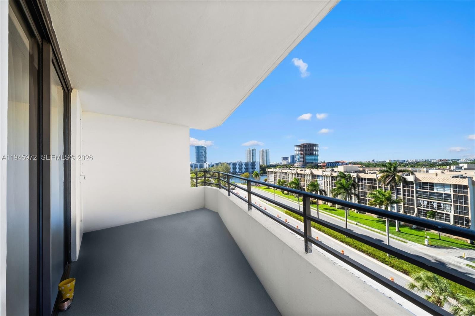 600 Three Islands Boulevard 606, Hallandale Beach, FL 33009 photo 22