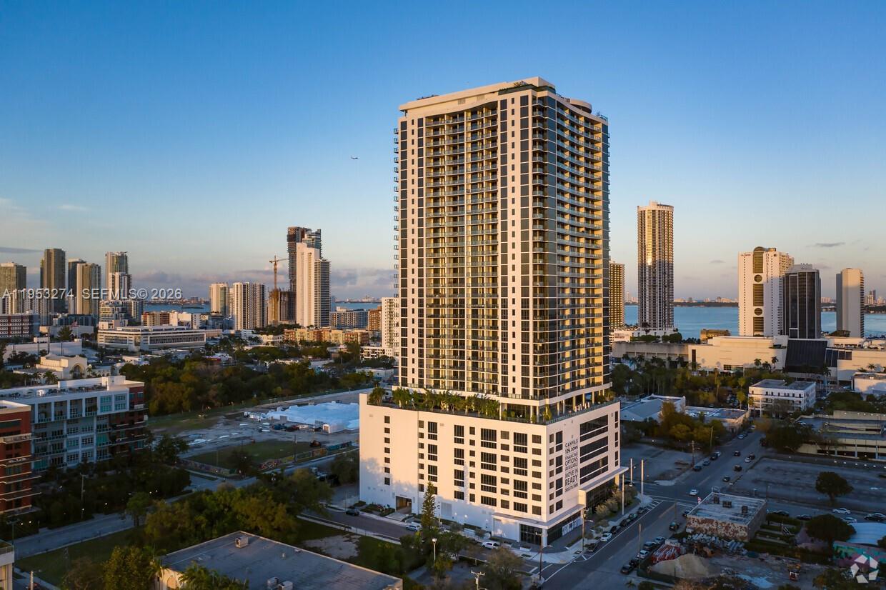 1600 NE 1st Avenue 1018, Miami, FL 33132, Miami