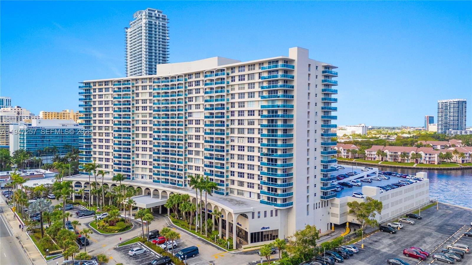 3800 S Ocean Drive 419 — photo 4