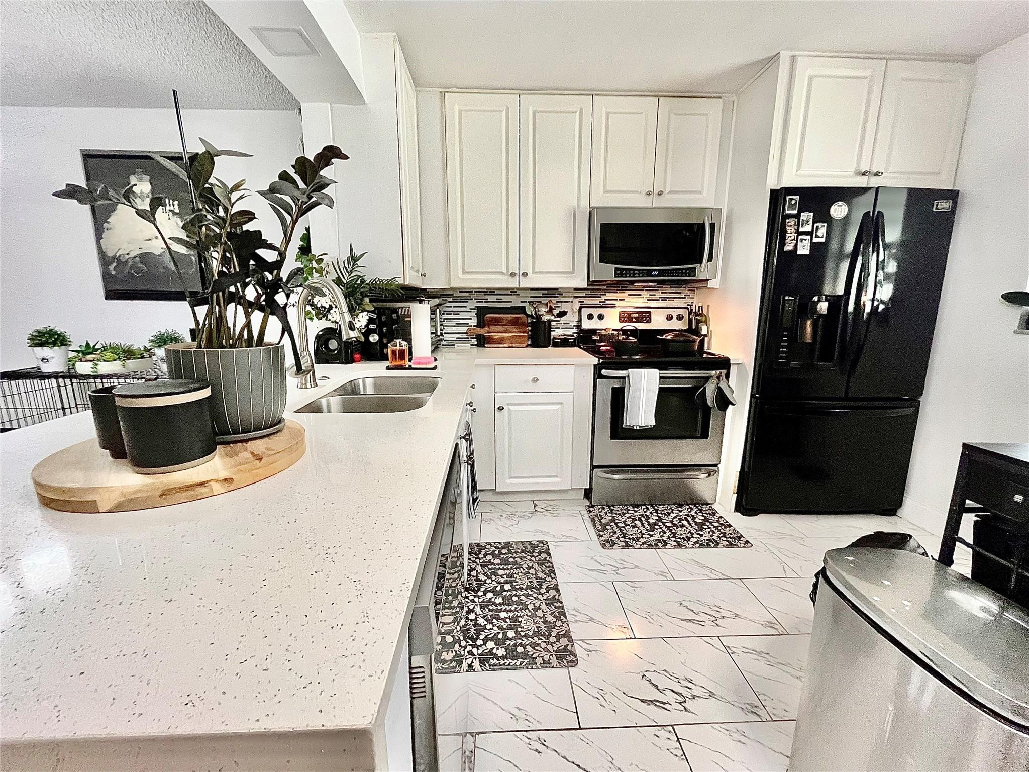 8301 Sands Point Boulevard 306s, Tamarac, FL 33321, Tamarac