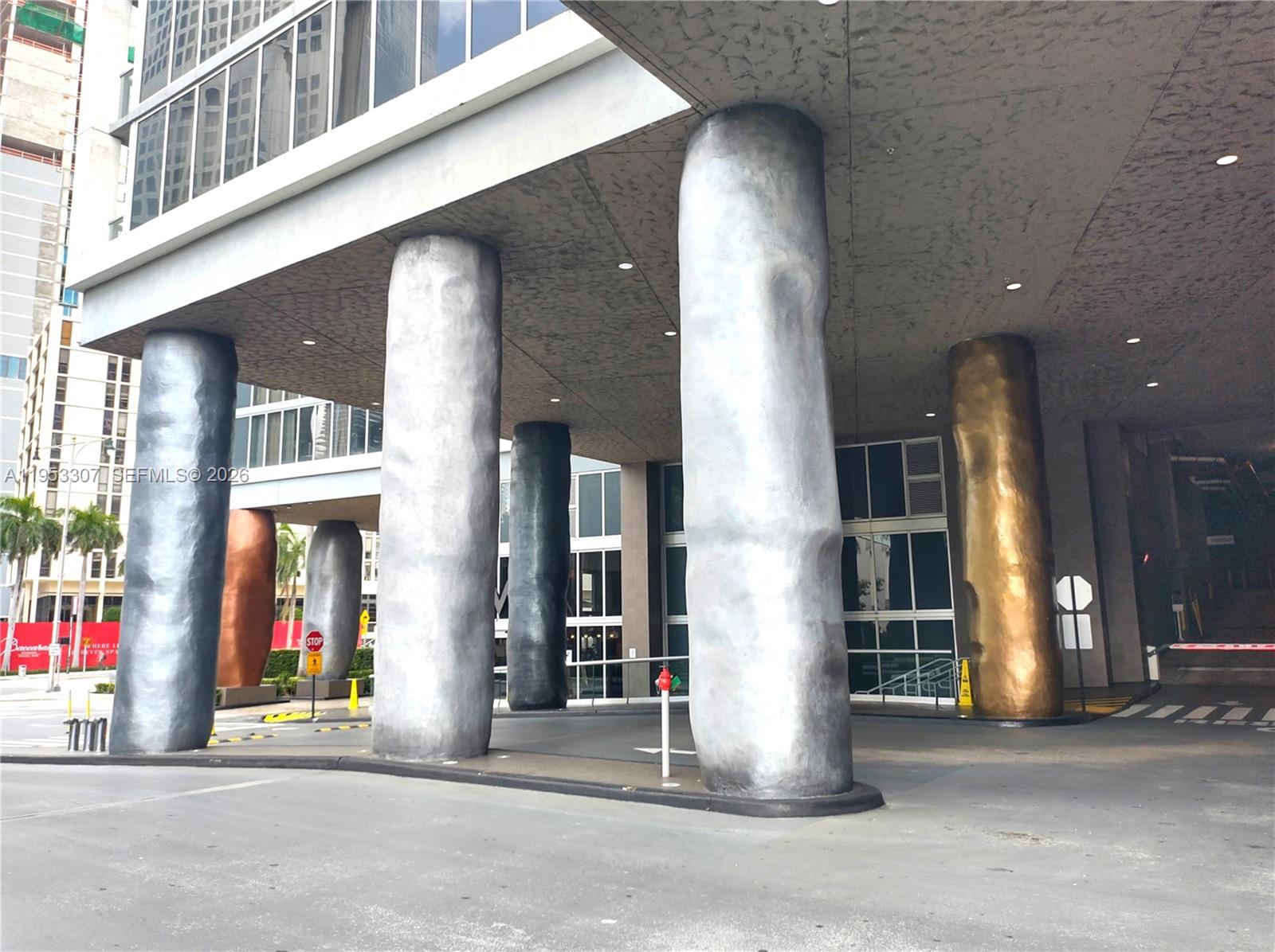 465 Brickell Avenue 4402, Miami, FL 33131, Miami