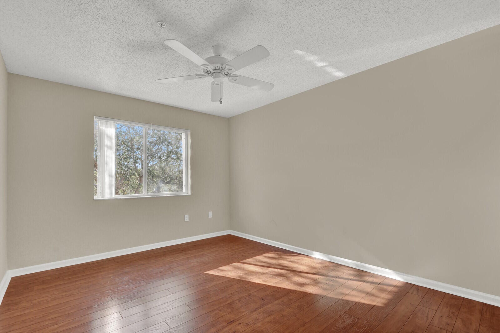 266 Village Boulevard 6303, Tequesta, FL 33469 photo 14