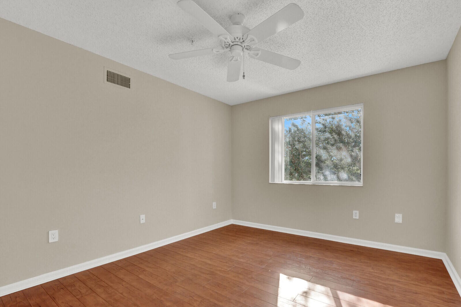 266 Village Boulevard 6303, Tequesta, FL 33469 photo 15