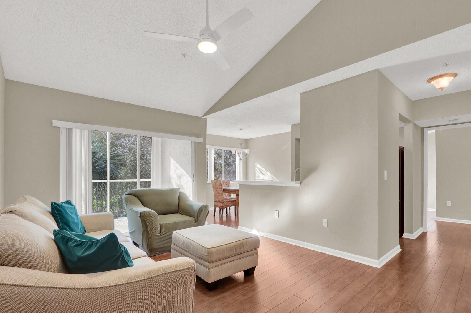 266 Village Boulevard 6303, Tequesta, FL 33469 photo 4