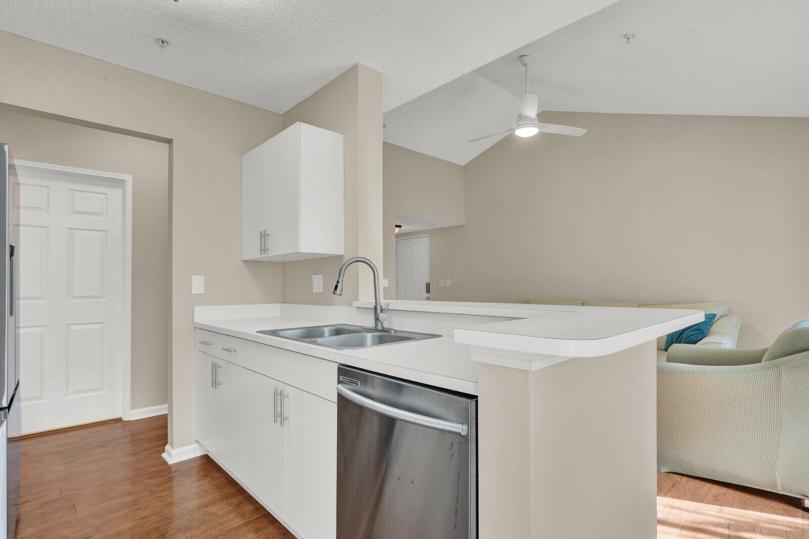 266 Village Boulevard 6303, Tequesta, FL 33469 photo 10