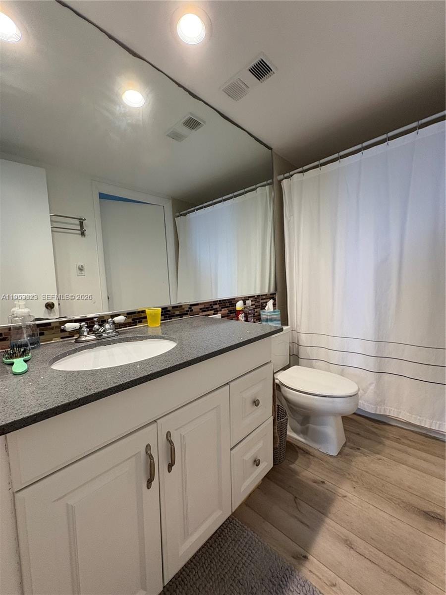 1470 NE 123rd Street A1011, North Miami, FL 33161 photo 4
