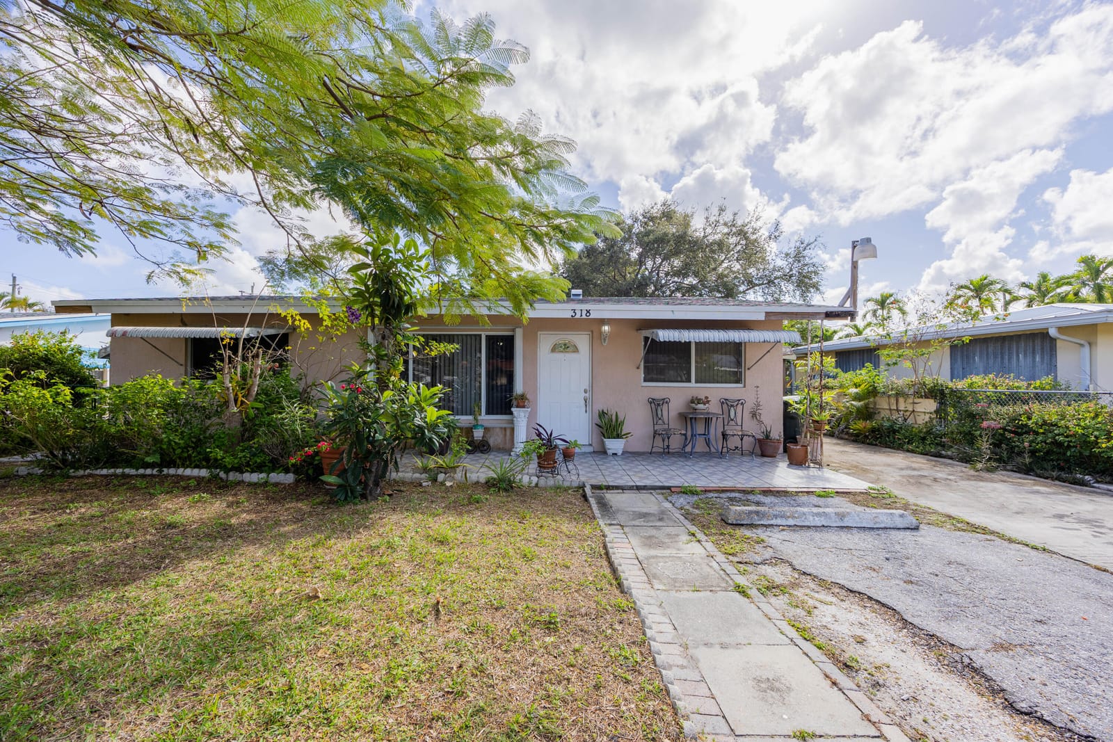 318 SW 2nd Street — photo 4