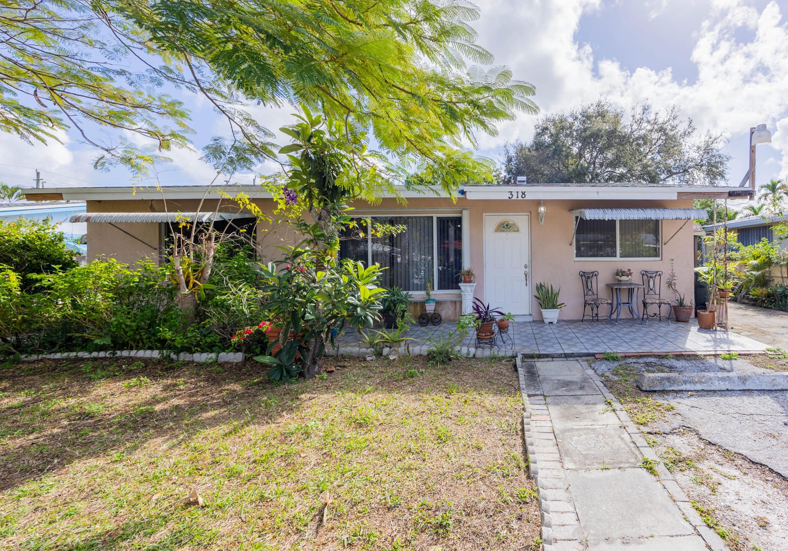 3 bedroom home for sale at 318 2nd, Boca Raton, FL 33432 — $550,000