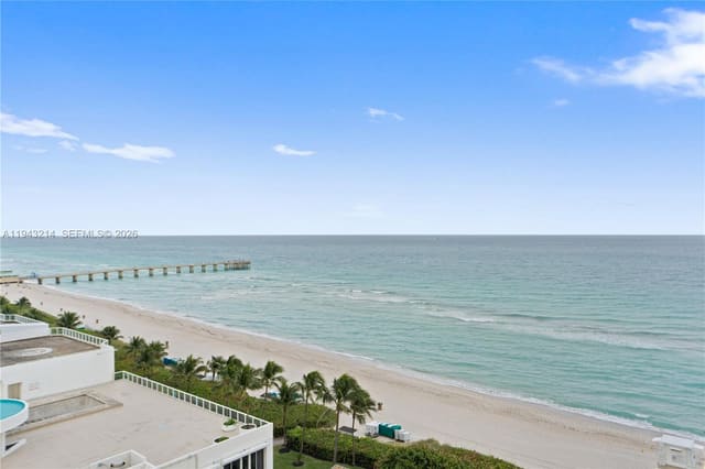 16275 Collins Avenue 902, sold in Sayan Condo, Sunny Isles Beach, FL