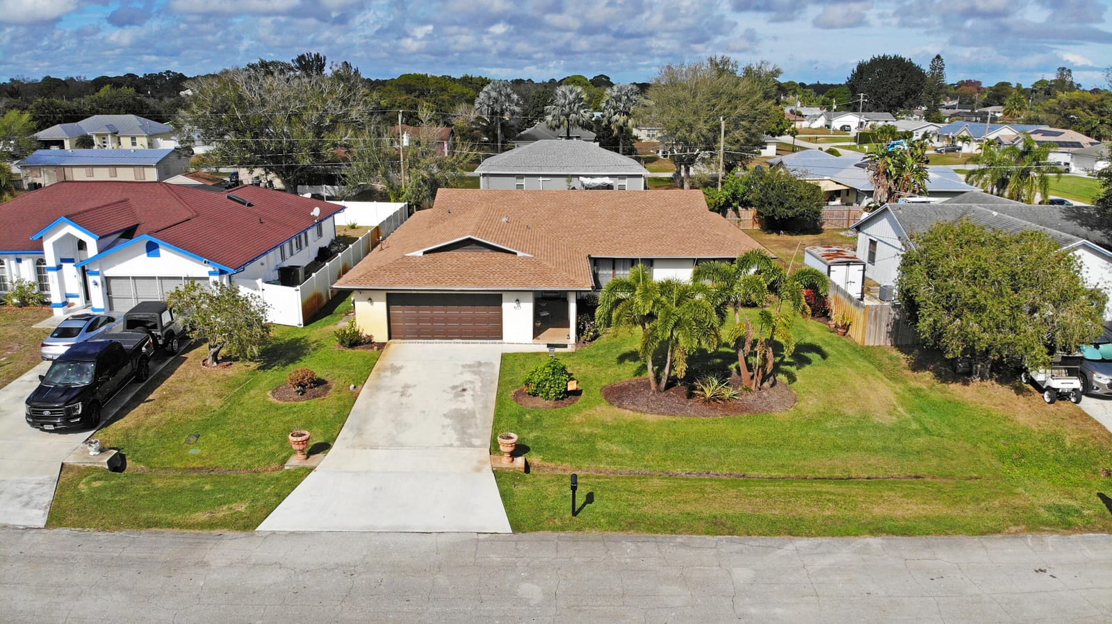 507 NW Azalea Avenue — photo 4