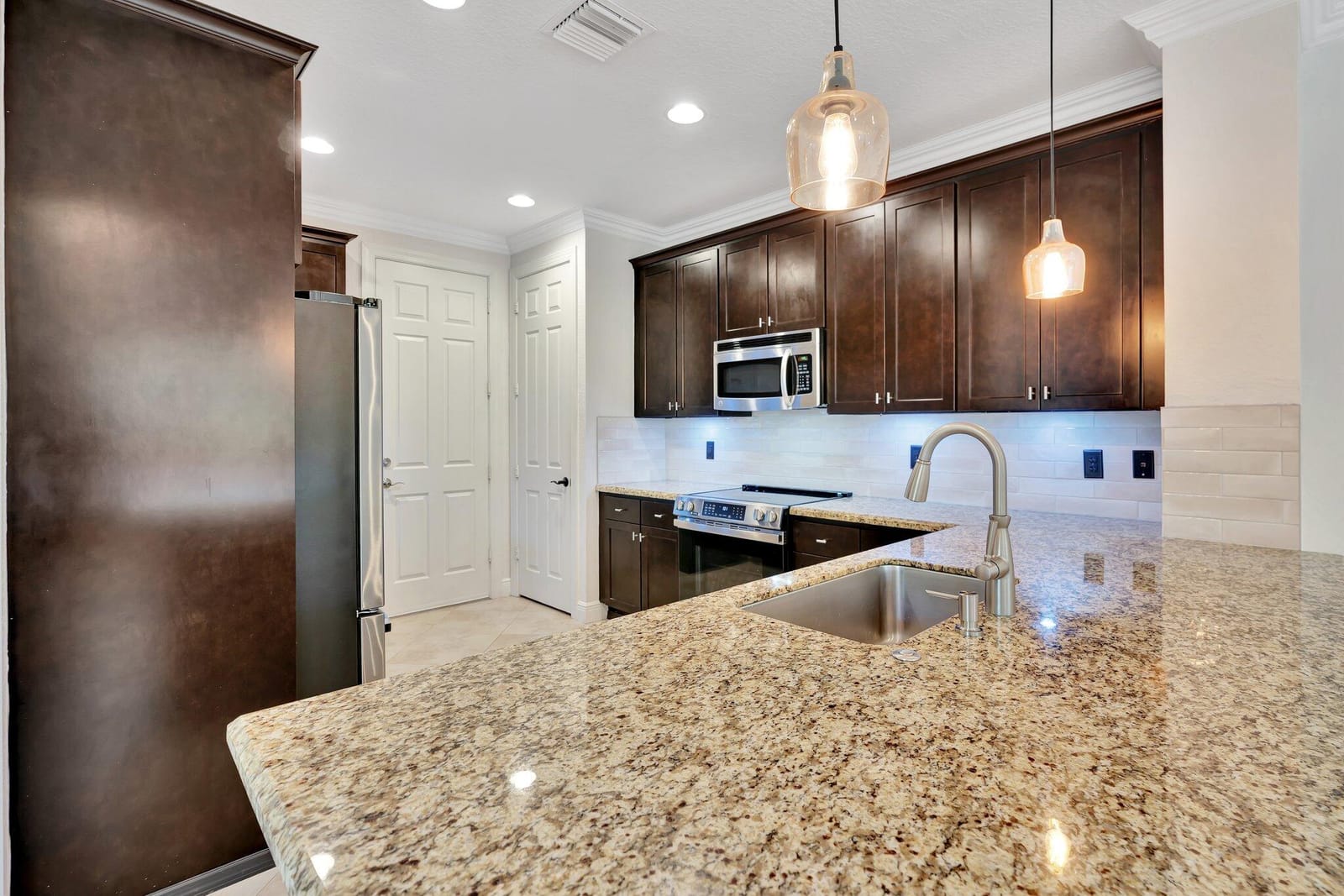 4559 Cadiz Circle, Palm Beach Gardens, FL 33418 photo 8