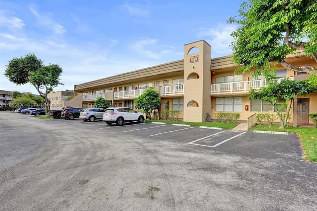 9081 Sunrise Lakes Boulevard 107, sold in Sunrise Lakes 111 Condo, Sunrise, FL