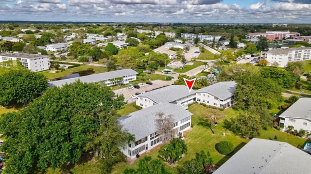 77 Harwood H 77, sold in Harwood H, Deerfield Beach, FL