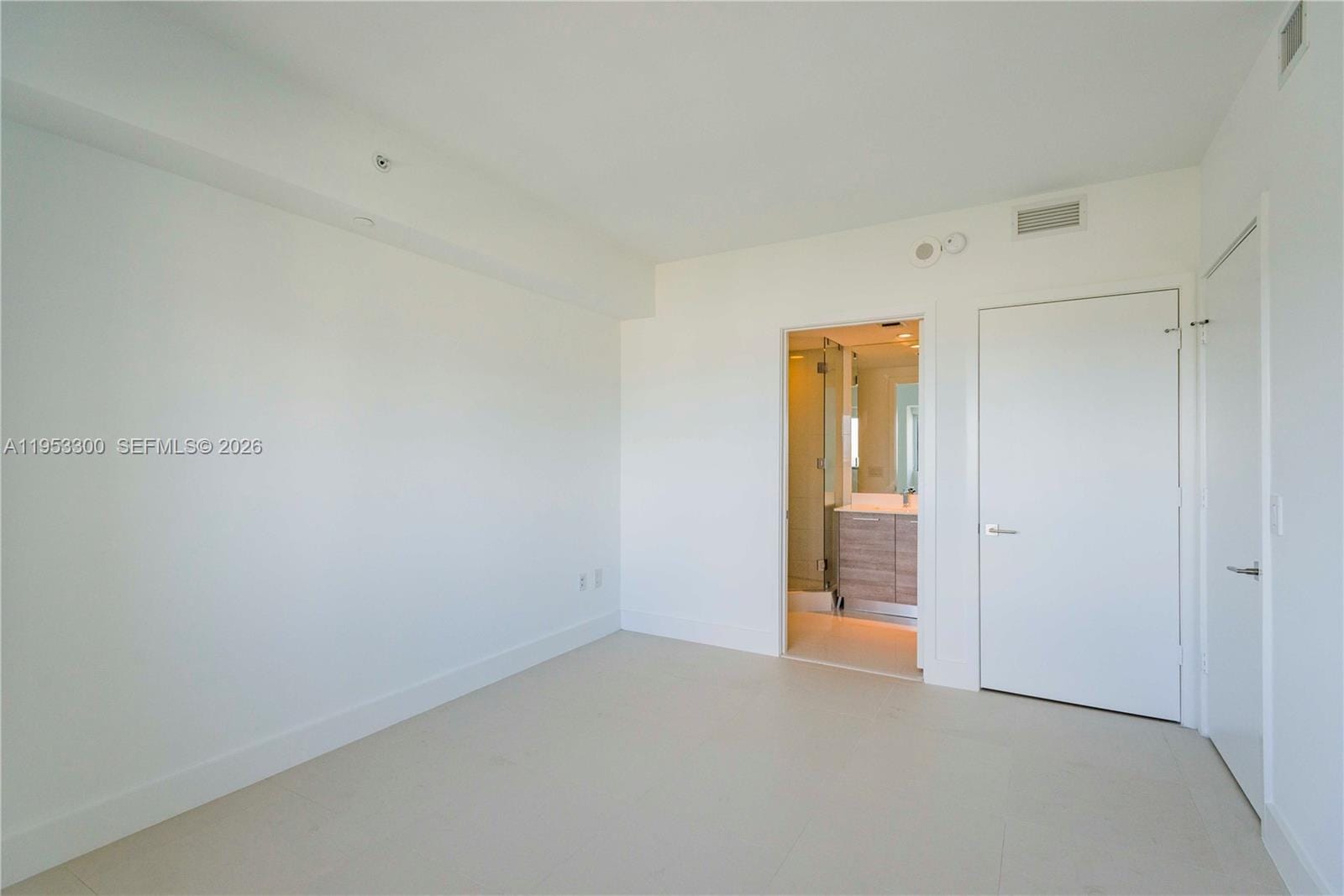 650 NE 32 Street 2703, Miami, FL 33137 photo 19