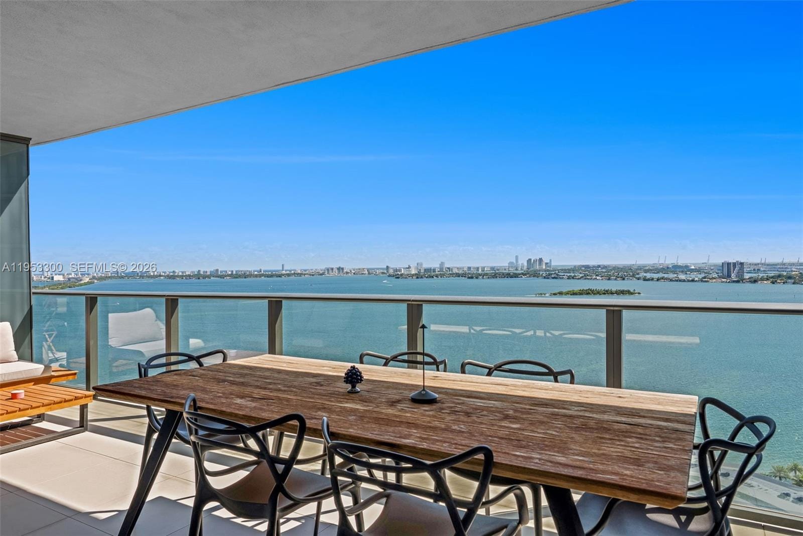 650 NE 32 Street 2703, Miami, FL 33137 photo 3