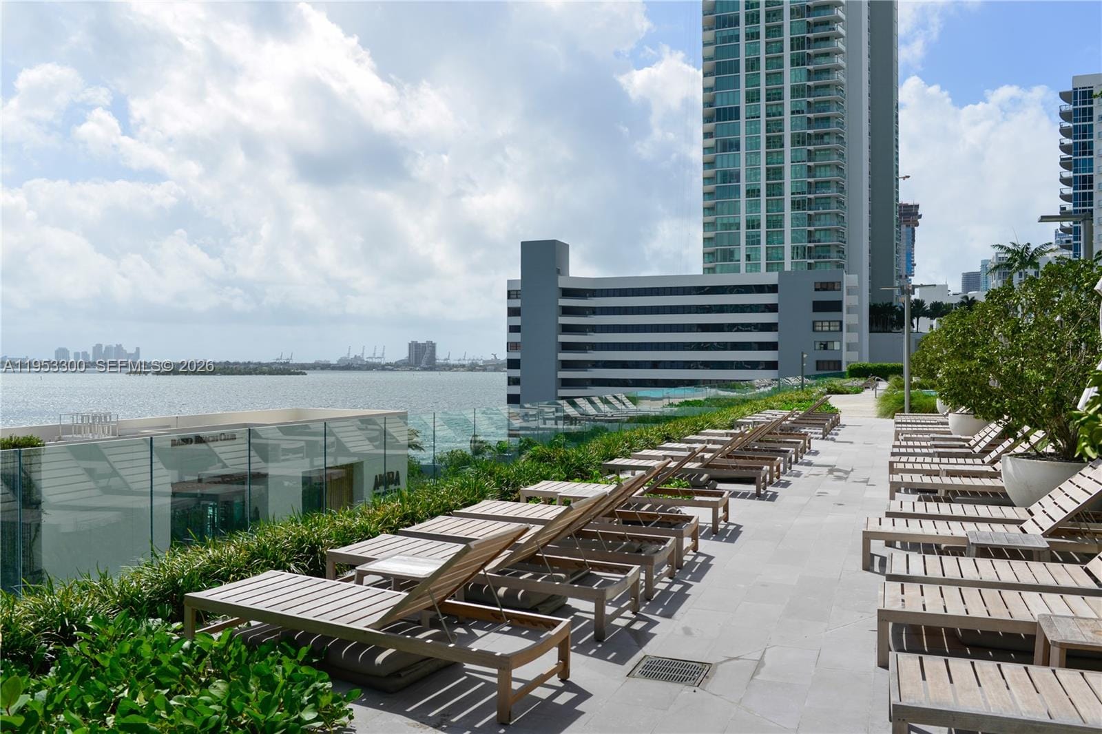 650 NE 32 Street 2703, Miami, FL 33137 photo 30