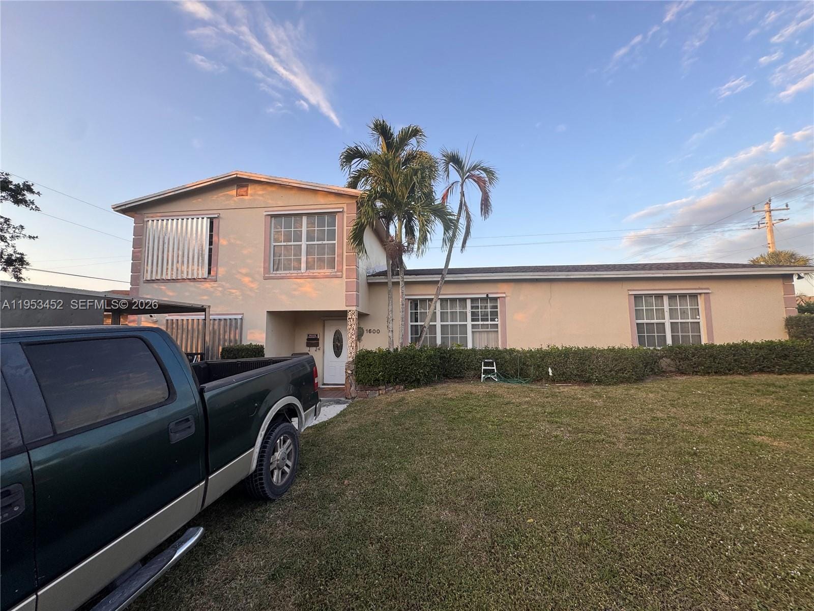 1600 W 32nd Street, Riviera Beach, FL 33404
