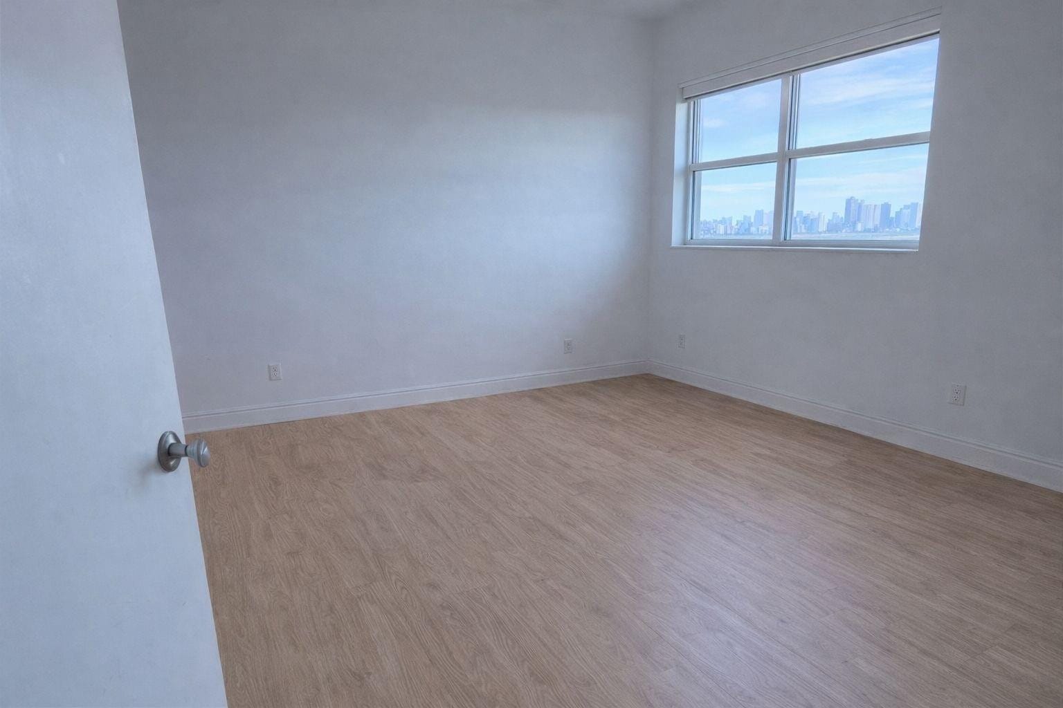 14951 Royal Oaks Lane 1607 — photo 4