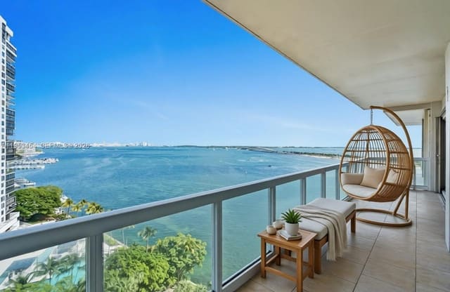 2451 Brickell Avenue 14D, sold in Brickell Townhouse Condo, Miami, FL