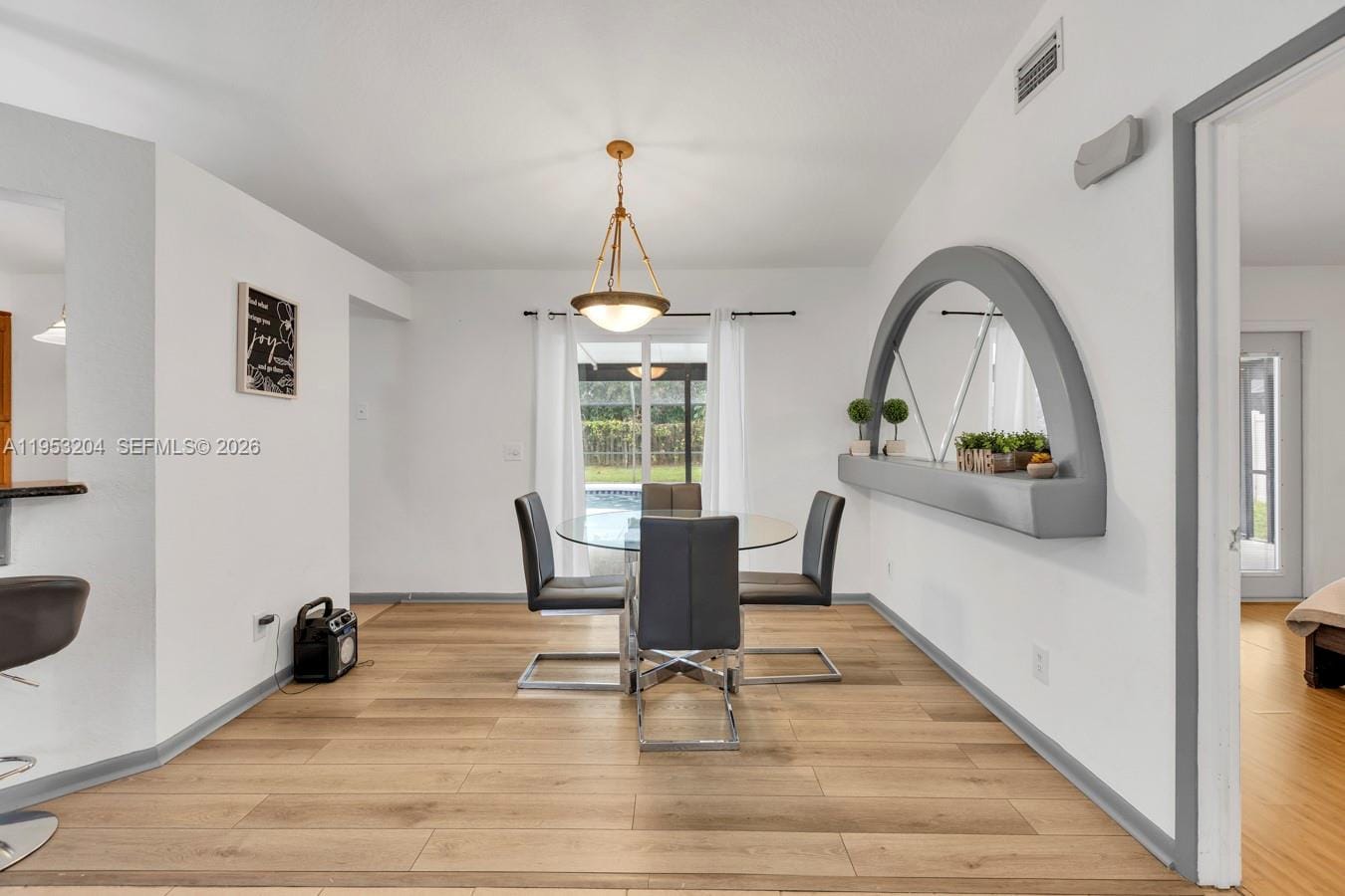672 SW Stillman Avenue — photo 6