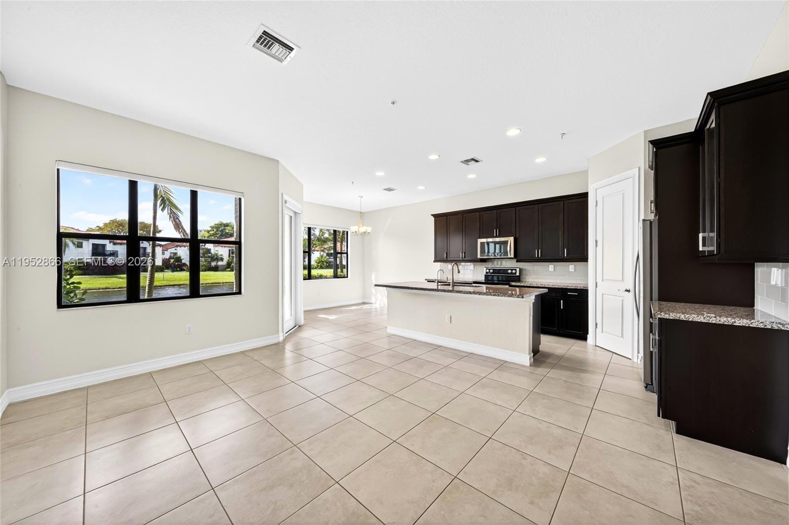 11616 SW 13th Lane, Pembroke Pines, FL 33025 photo 2