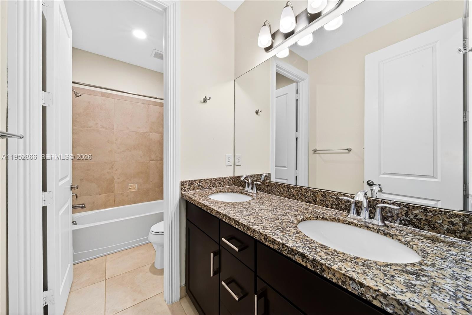 11616 SW 13th Lane, Pembroke Pines, FL 33025 photo 29