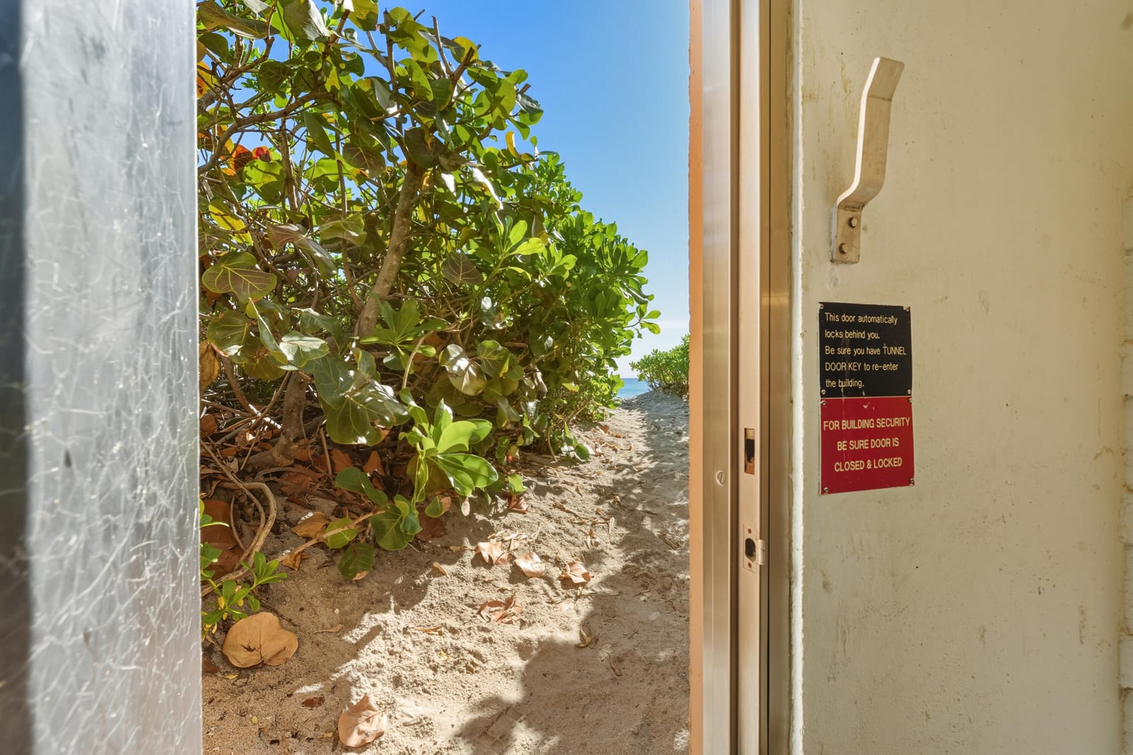 100 Worth Avenue 308, Palm Beach, FL 33480 photo 25