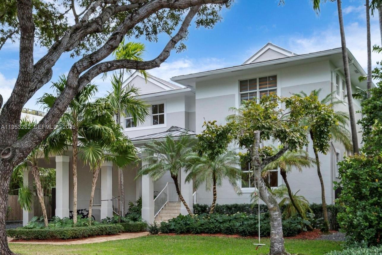 164 W Mashta Drive, Key Biscayne, FL 33149, Key Biscayne