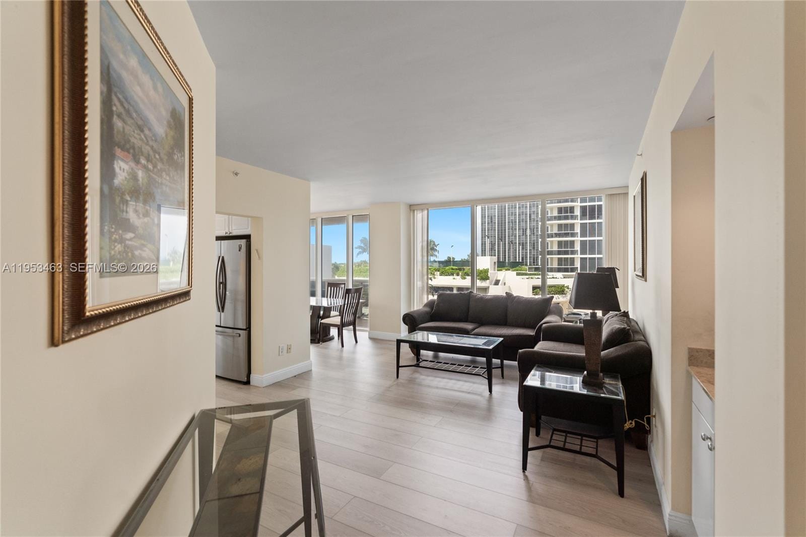4775 Collins Avenue 507 — photo 3