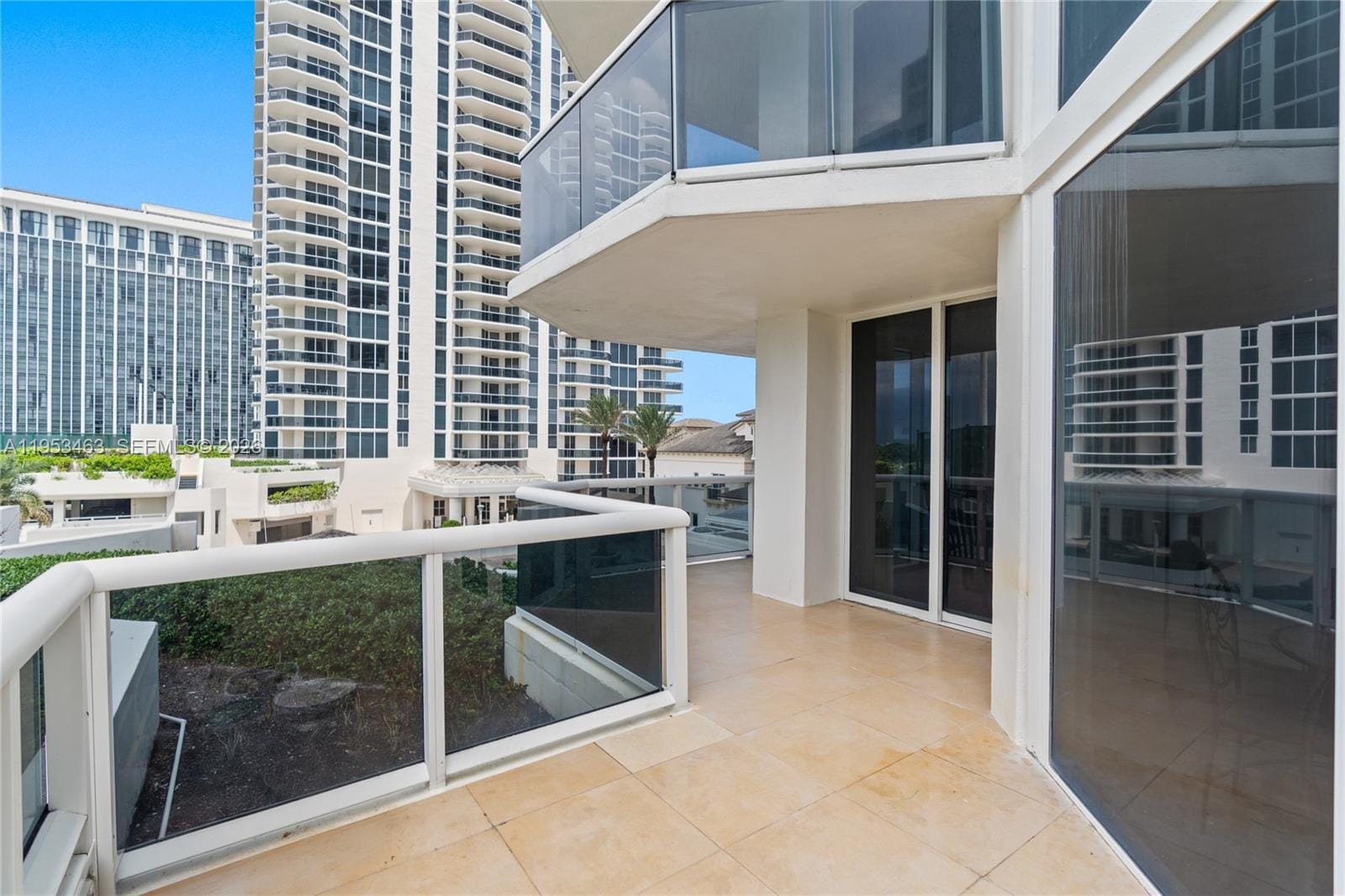 4775 Collins Avenue 507 — photo 5