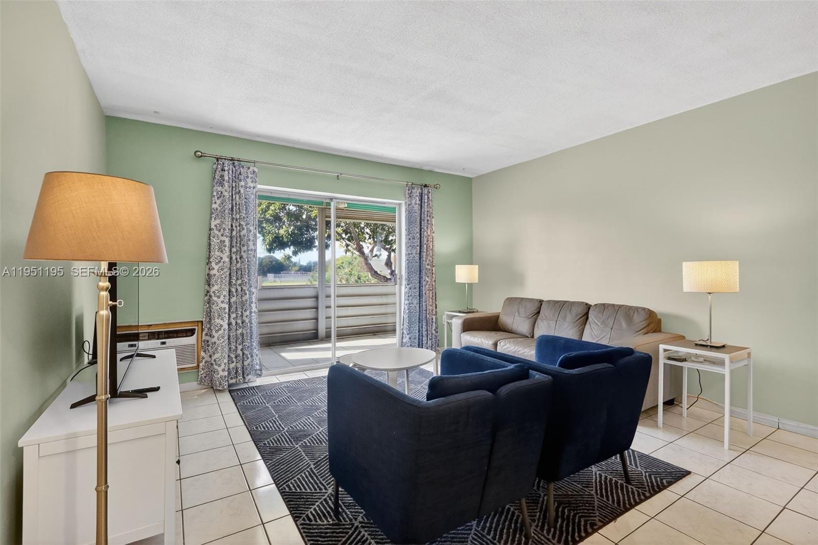 17001 NE 13th Avenue 201, Miami, FL 33162 photo 3