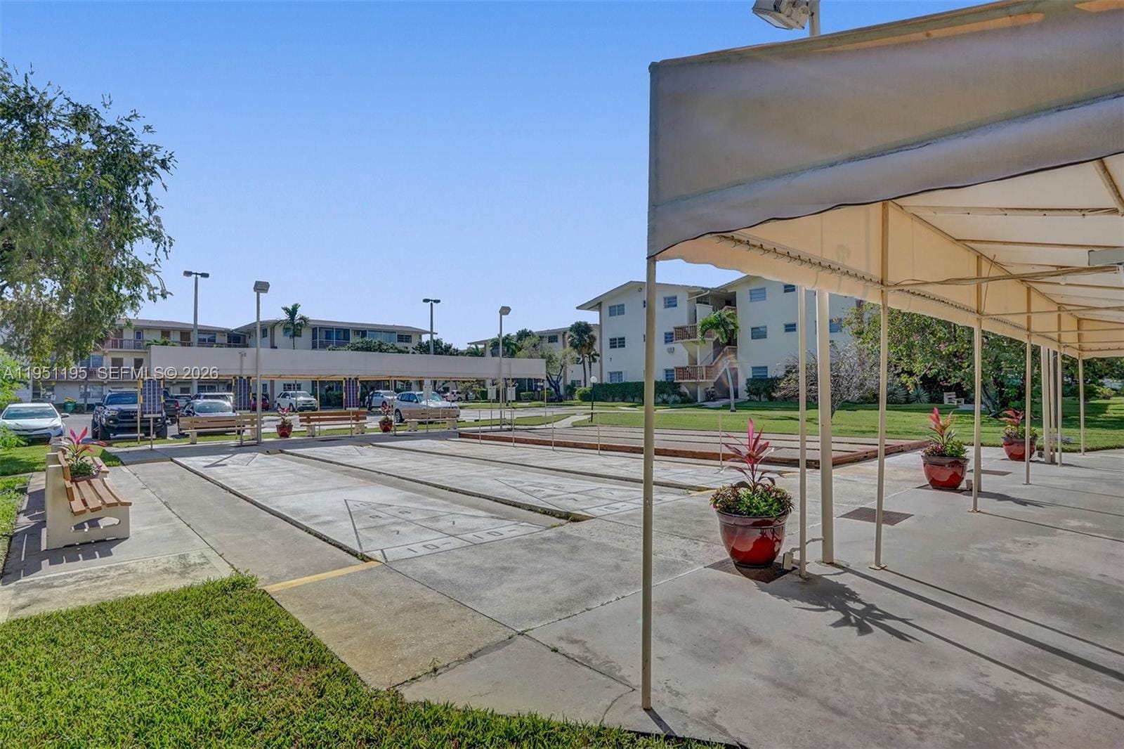 17001 NE 13th Avenue 201, Miami, FL 33162 photo 26