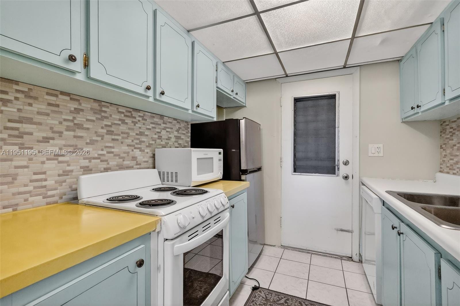 17001 NE 13th Avenue 201, Miami, FL 33162 photo 8