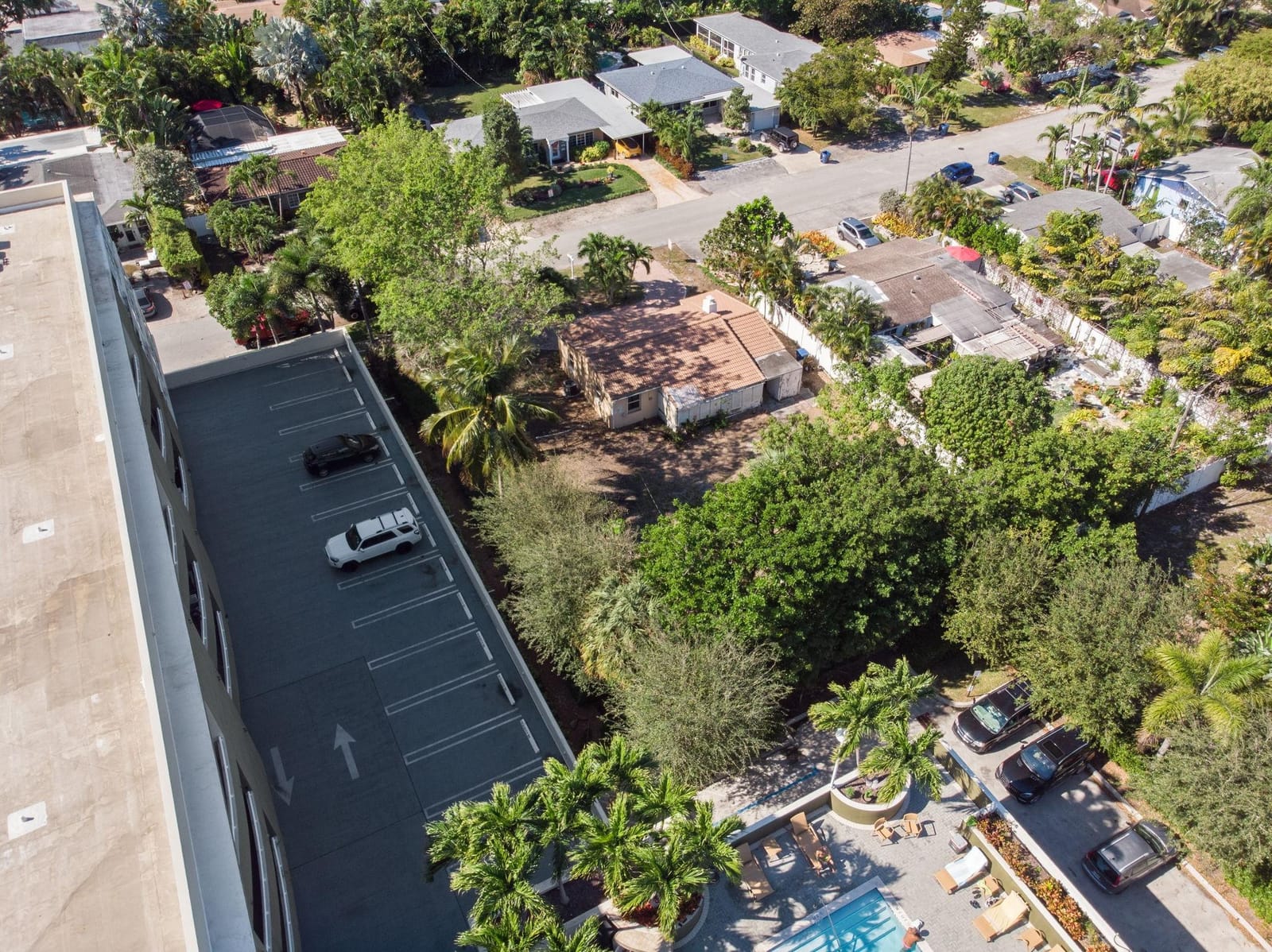 2420 NE 7th Avenue, Wilton Manors, FL 33305 photo 9