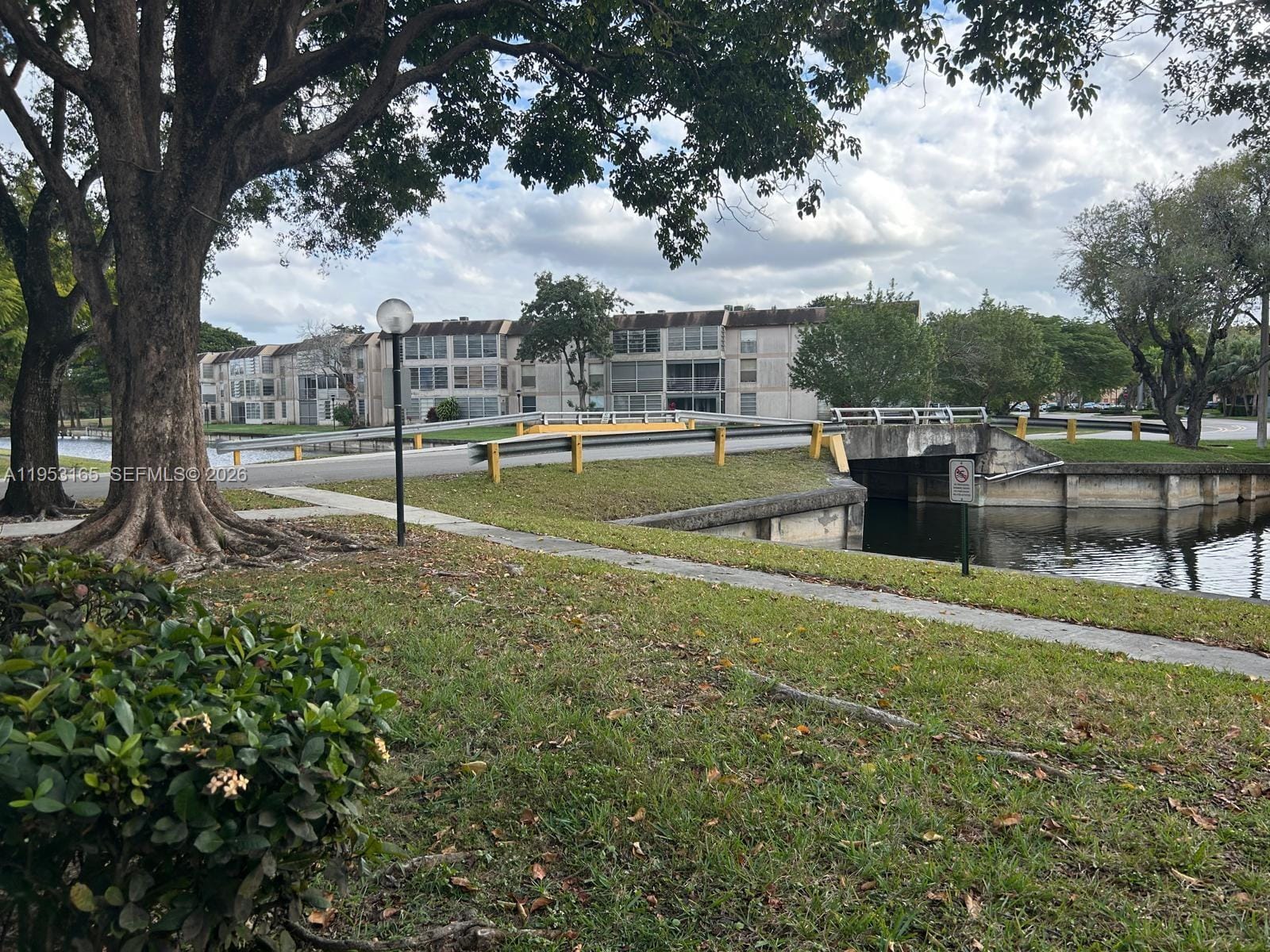 8350 Sands Point Boulevard E101, Tamarac, FL 33321 photo 14