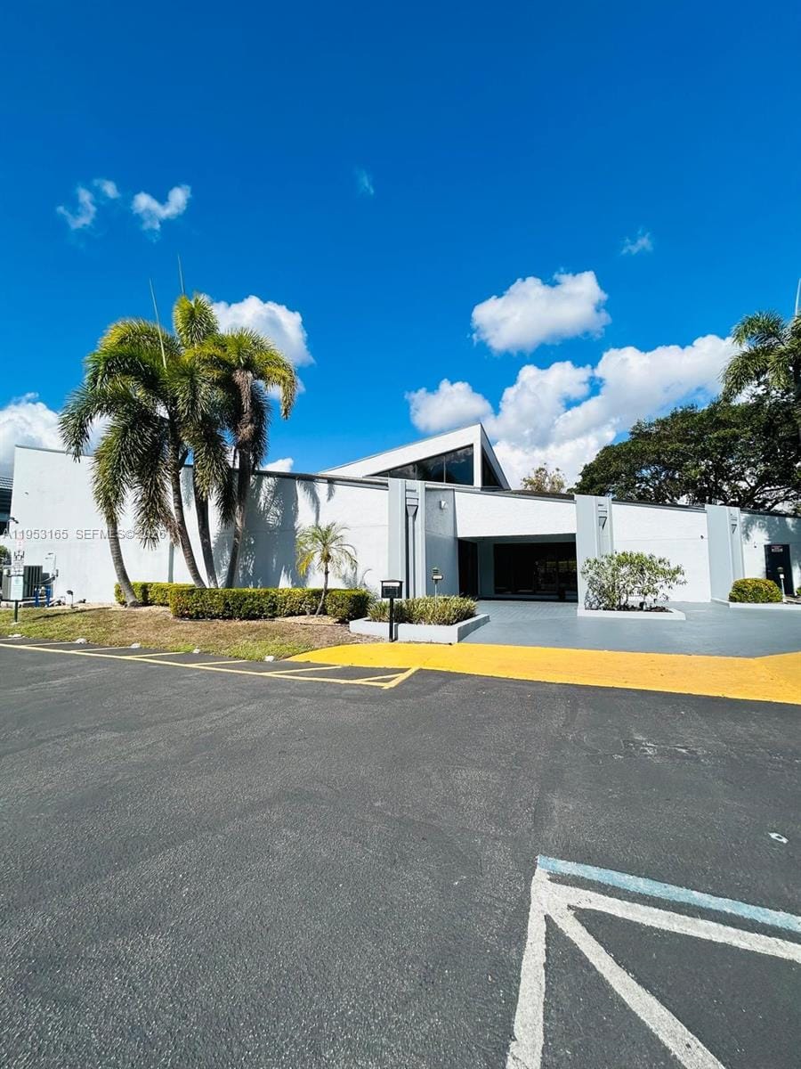 8350 Sands Point Boulevard E101, Tamarac, FL 33321 photo 17