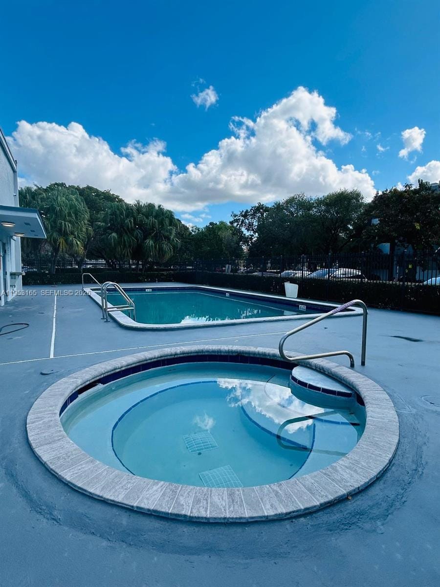 8350 Sands Point Boulevard E101, Tamarac, FL 33321 photo 25