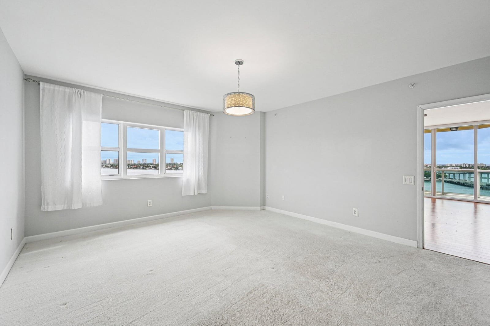 2650 Lake Shore Drive 1006, Riviera Beach, FL 33404 photo 16