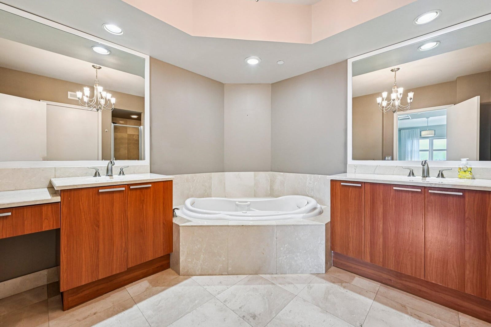 2650 Lake Shore Drive 1006, Riviera Beach, FL 33404 photo 18