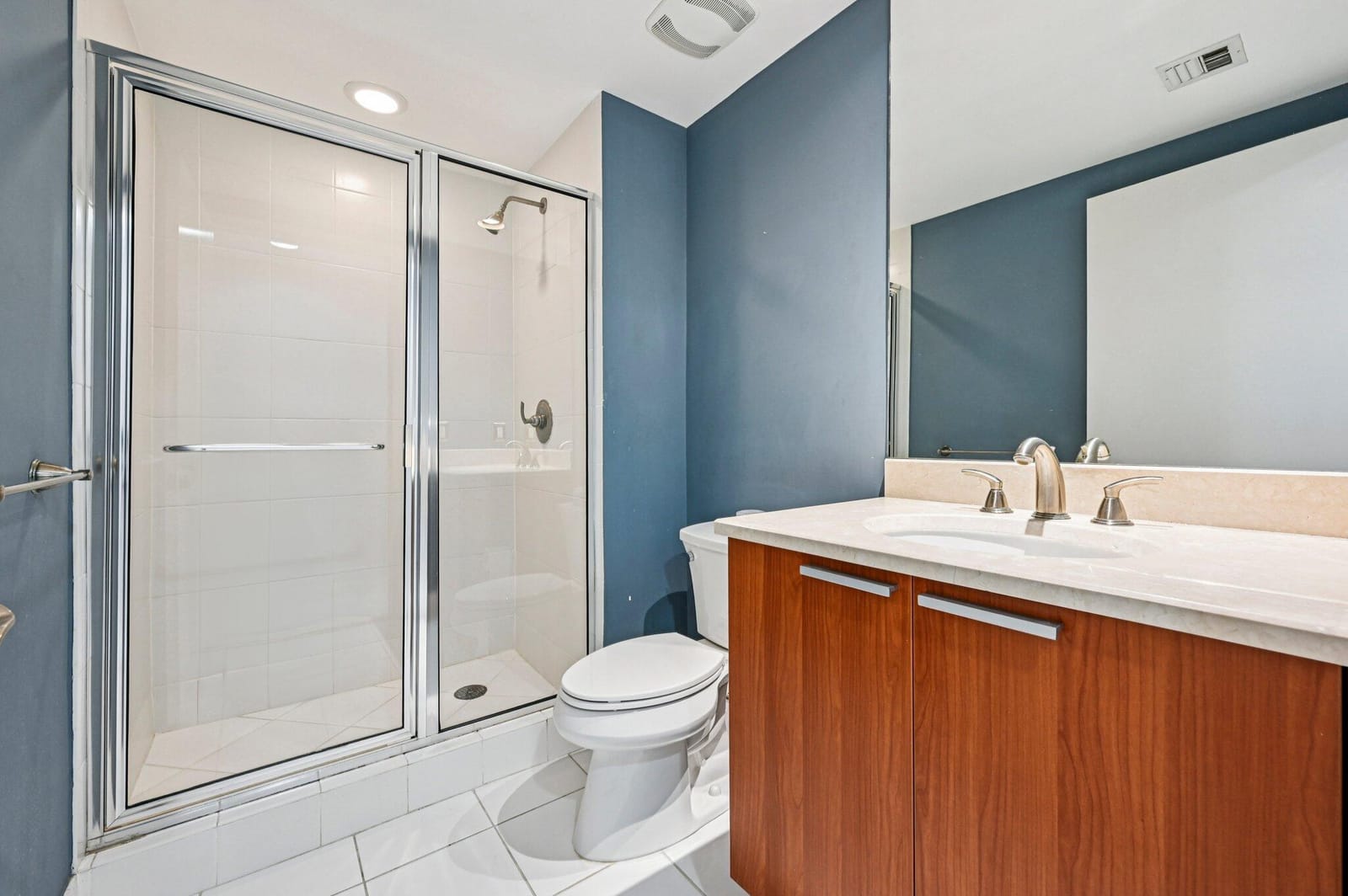 2650 Lake Shore Drive 1006, Riviera Beach, FL 33404 photo 24