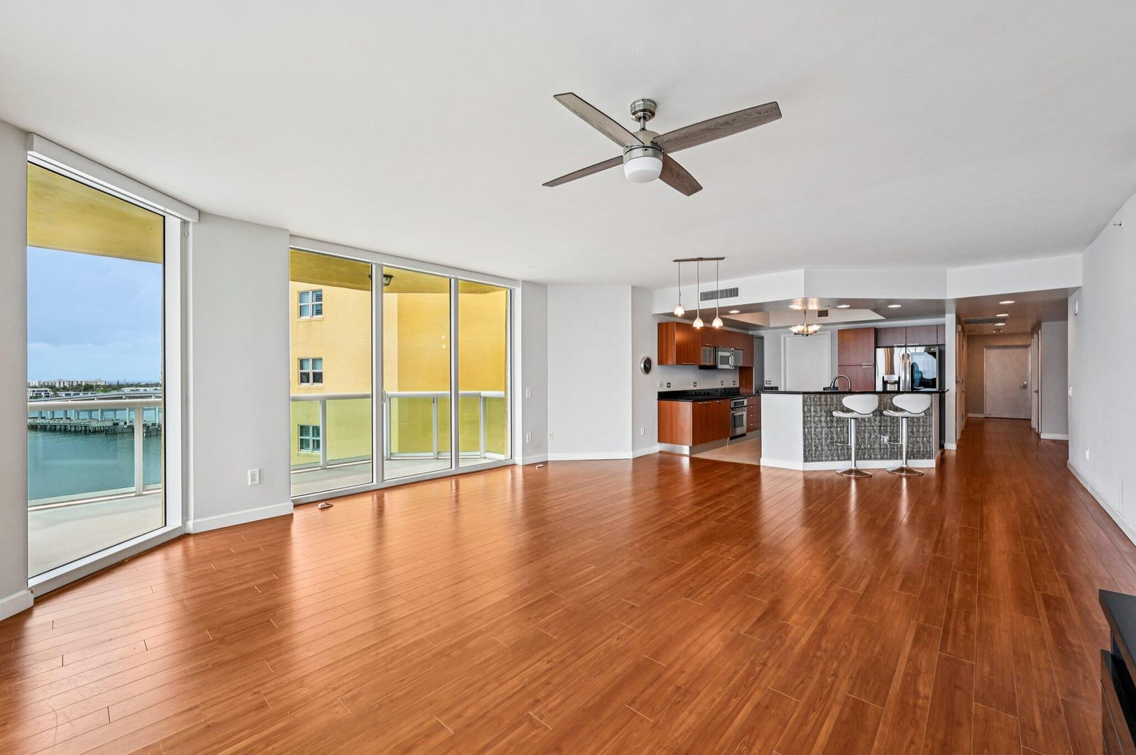 2650 Lake Shore Drive 1006, Riviera Beach, FL 33404 photo 9